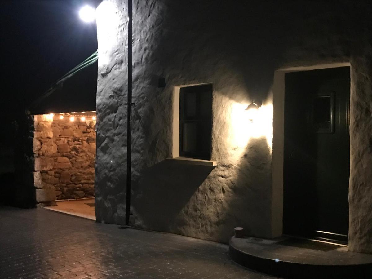 Hilltown Mournes Family Cottage With Hot Tub מראה חיצוני תמונה