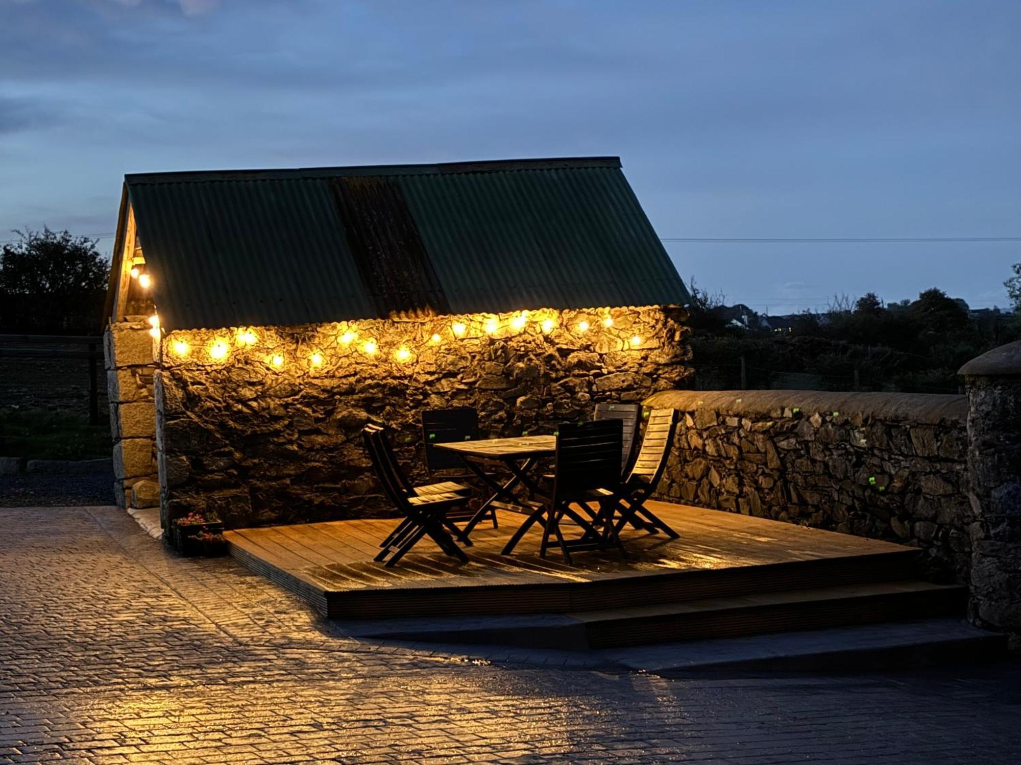 Hilltown Mournes Family Cottage With Hot Tub מראה חיצוני תמונה